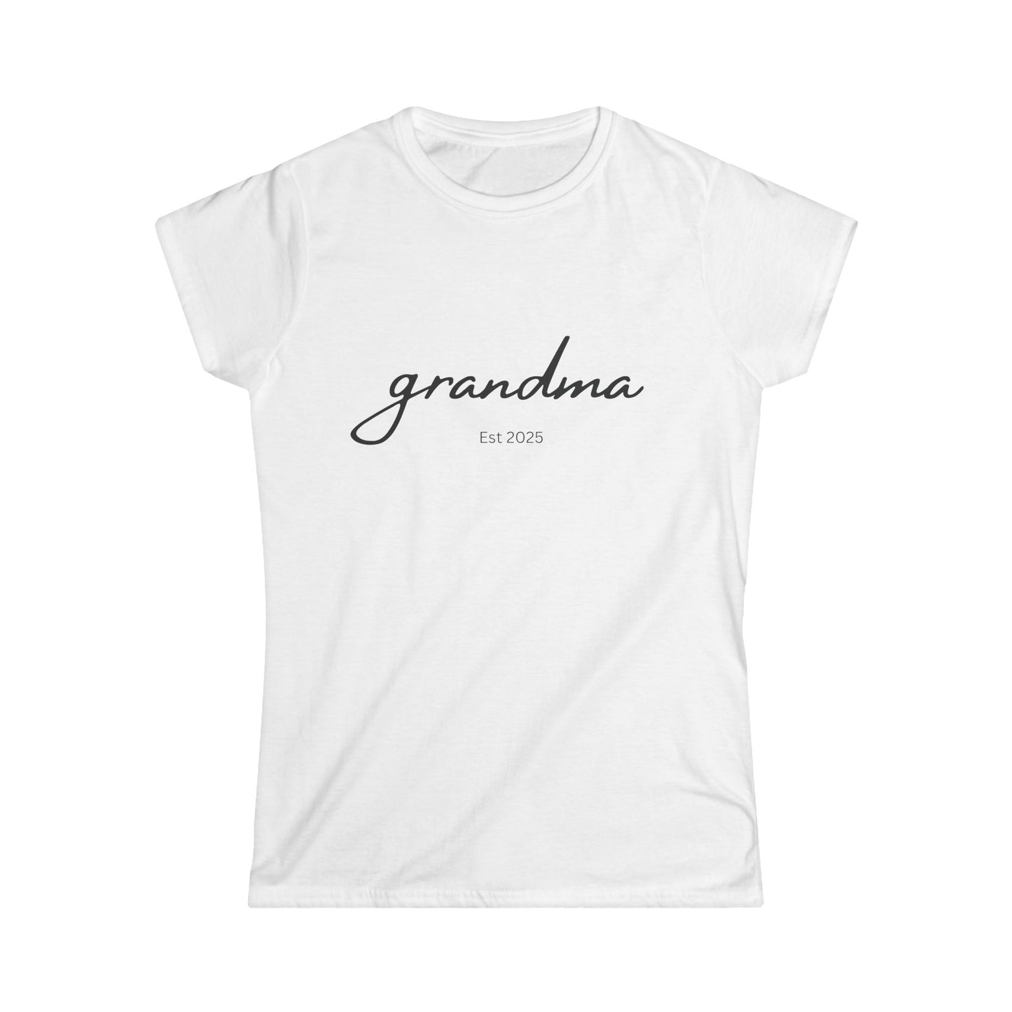 Flourishing Grandma Est 2025 T-shirt